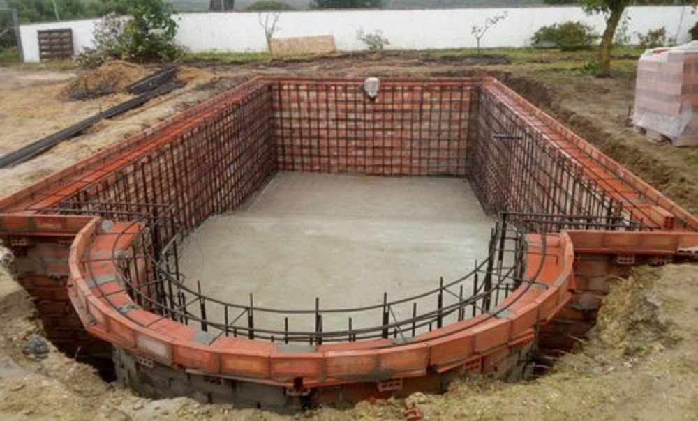 swimming-pool-construction-service